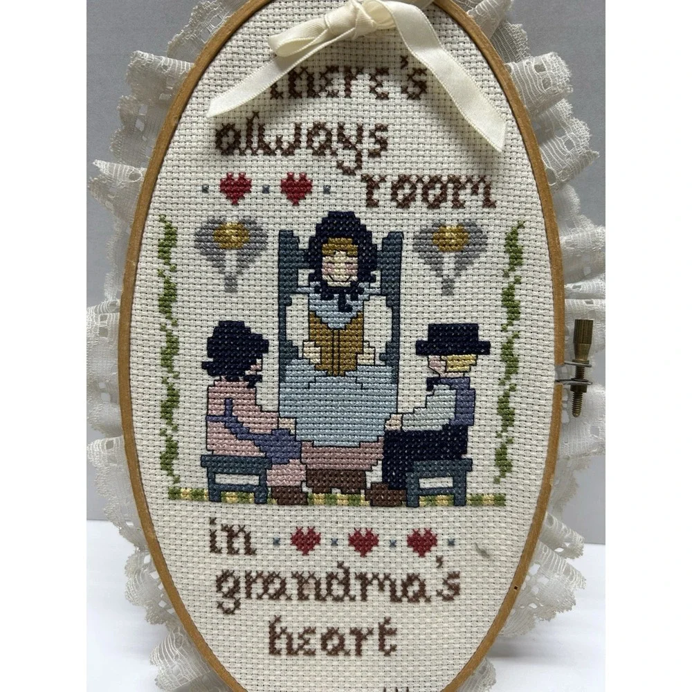 Completed Cross Stitch Grandmas Heart Cottagecore Country Oval 10